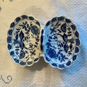 Vienna Woods Fine China Relish / Candy Server in Blue Danube Pattern